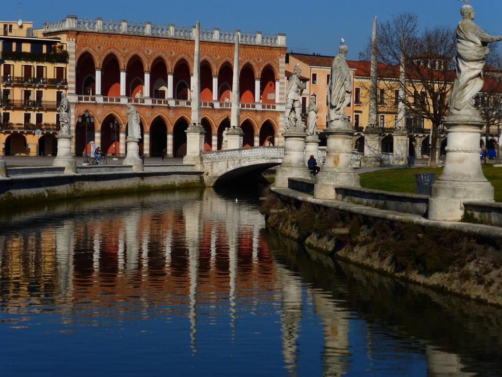 Residenza Carducci Padova Bed and Breakfast Eksteriør billede